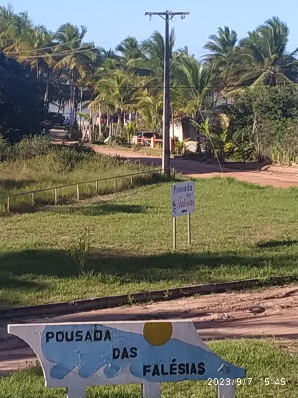 Pousada Das Falesias Hotell Prado Exteriör bild